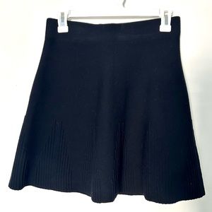Zara Basic Mini Skirt size medium